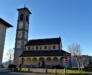 11 Uno sguardo alla bella chiesa di Fuipiano